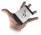qs-two_hand